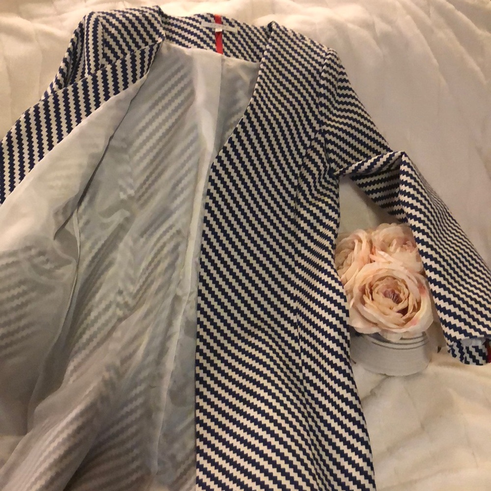 Beautiful long blazer jacket - Picture 2 of 4